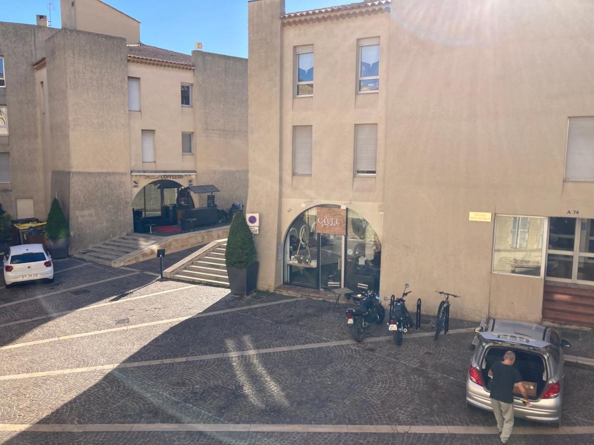 Appartement Cosy Σαλόν-ντε-Προβάνς Εξωτερικό φωτογραφία